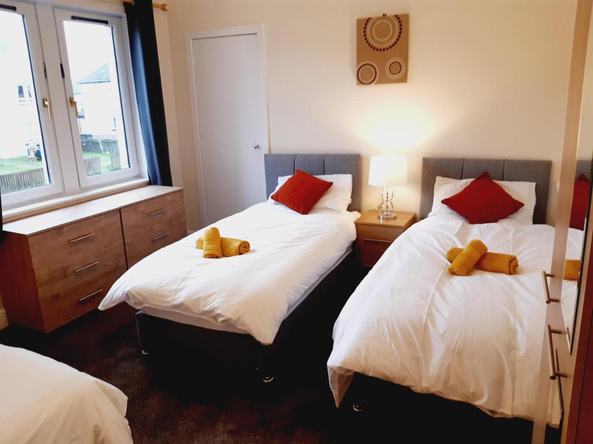 Carvetii - Vincent House - Large 3 Bedroom Apartment With On-Site Parking Lochgelly Экстерьер фото
